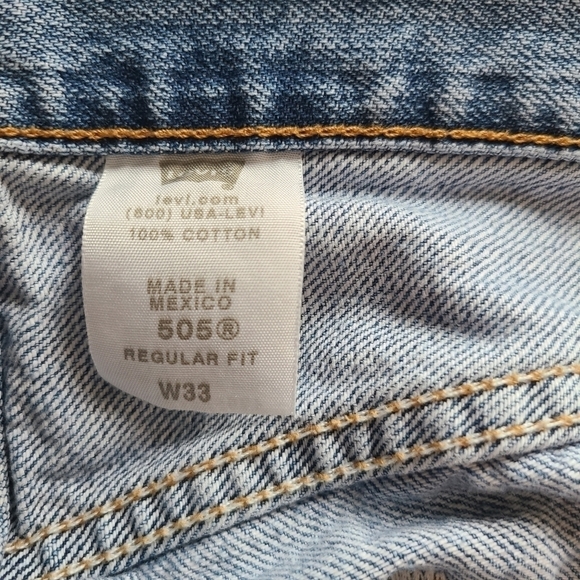 LEVI'S 505 Denim Jean Shorts - Picture 13 of 14